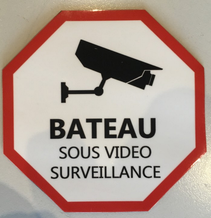 AUTOCOLLANT &quot;BATEAU SOUS SURVEILLANCE VIDÉO&quot;